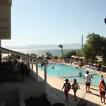 Poseidon Hotel 3*