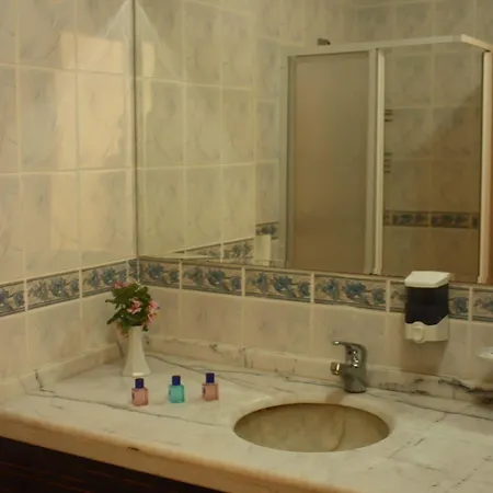 Otel Poseidon Çeşme
