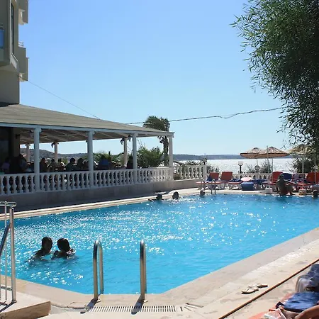 Poseidon Hotel 3*