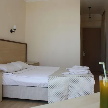 Poseidon Szálloda Çeşme